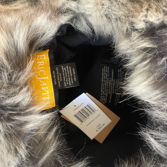 Eric Javits Silver Invincible Winter Puffer Bucket Hat NWT - Picture 9 of 10